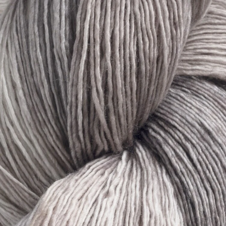 Manos del Uruguay Marina N6977 Suede