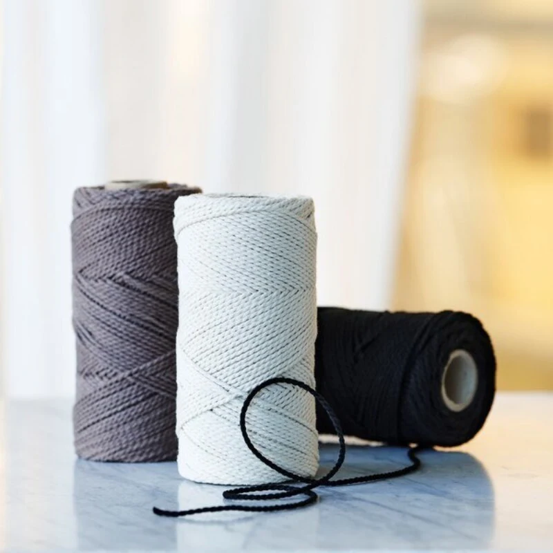 LindeHobby Macrame Lux, Knyttegarn, 2 mm.