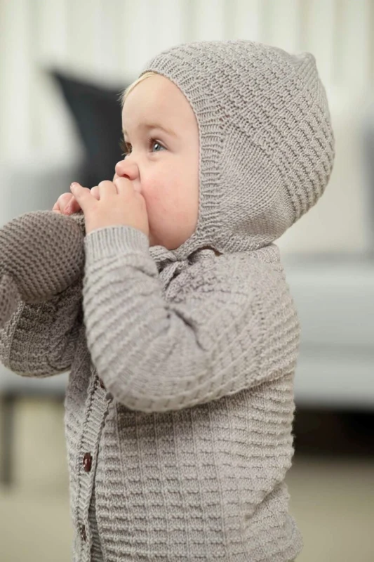 147-15 'Den gamle gadelygte' cardigan