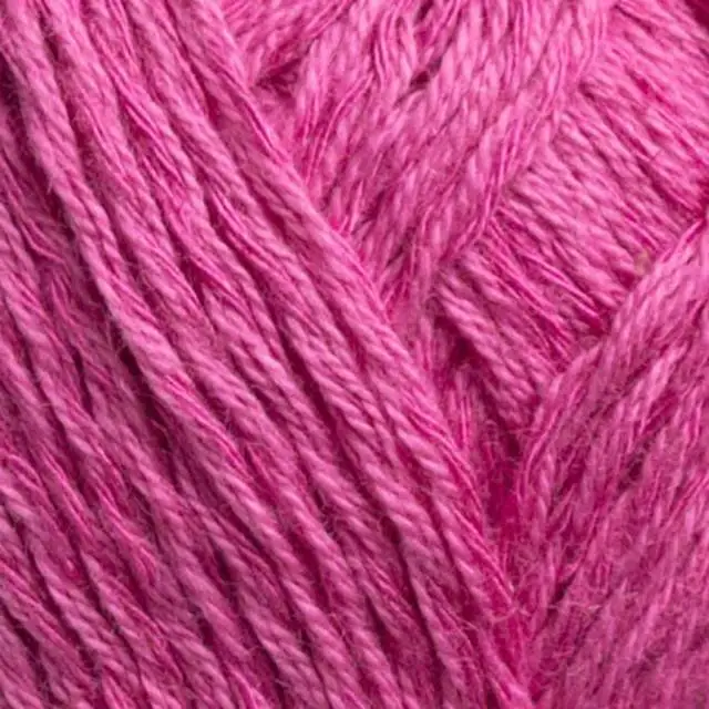 Svarta Fåret Cecilia 048 Varm fuksia