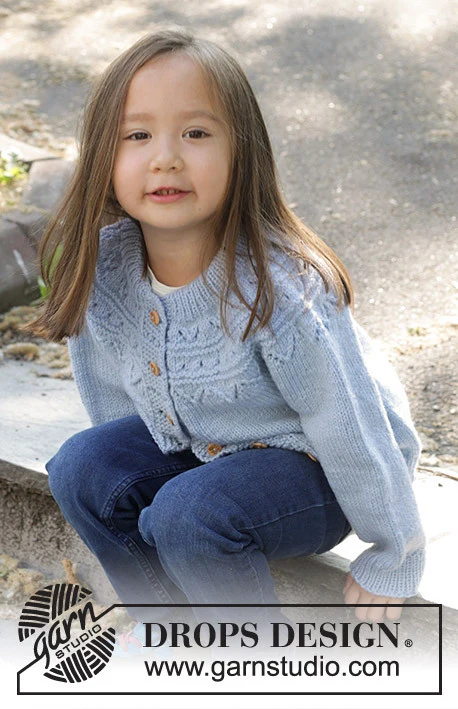 47-7 Running Circles Cardigan by DROPS Design