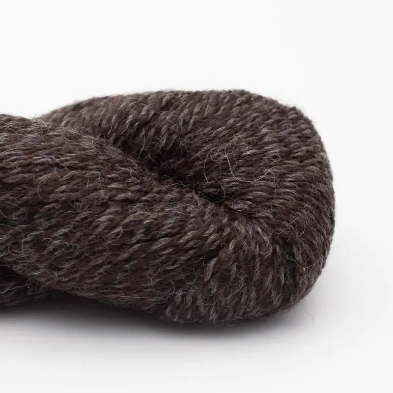 BC Garn Babyalpaca 10/2 RAS 105 Mørk Chokoladebrun (uindfarvet) RAS