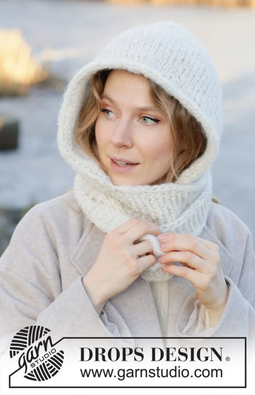 253-60 Snowflake Hood by DROPS Design