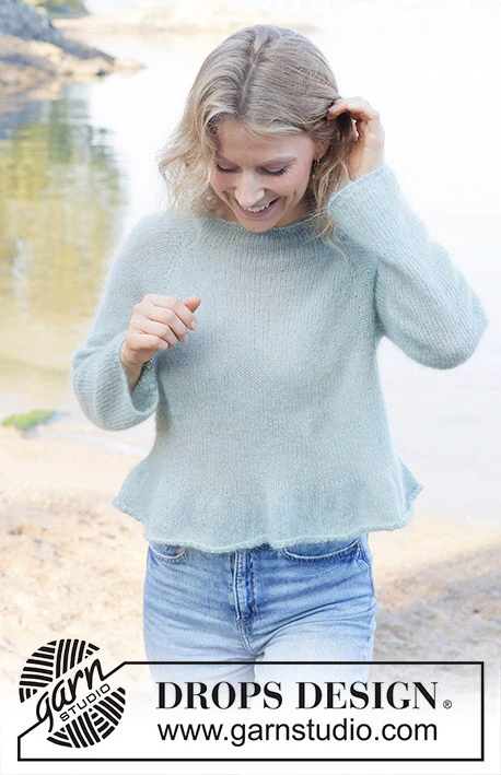 258-6 Sweet Bell by DROPS Design