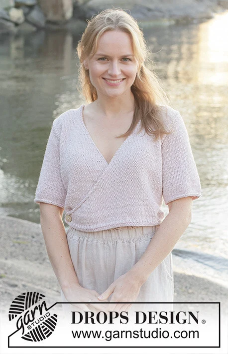 257-5 New Dawn Wrap by DROPS Design