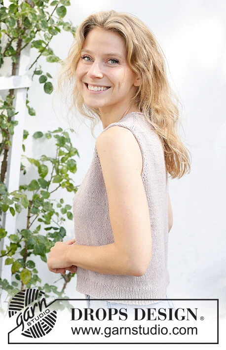 257-13 Wisteria Glow Top by DROPS Design