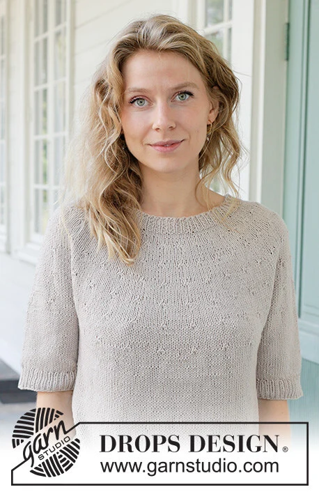 259-22 Moon Dust by DROPS Design