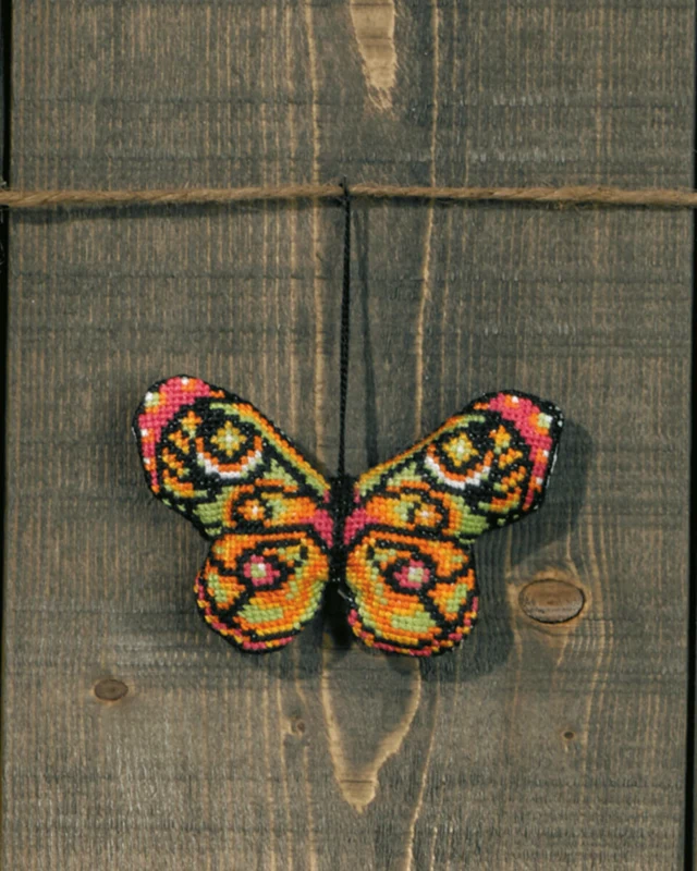 Broderikit Sommerfugl grøn pink m 053/99