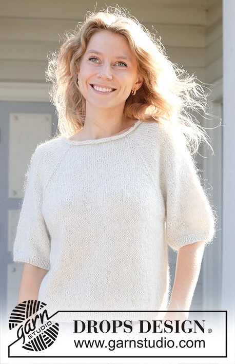 259-15 Blossom Whisper by DROPS Design