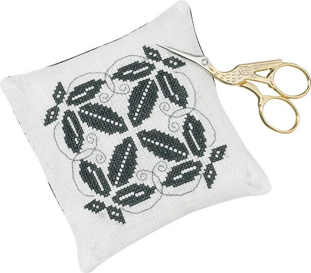 Broderikit Nålepude, blade 11 x 11 cm