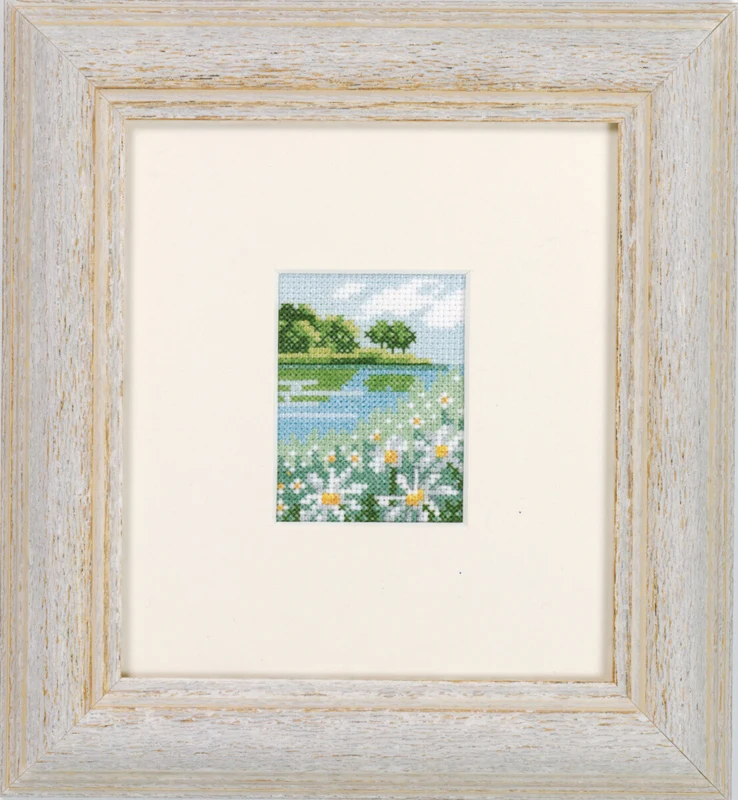 Broderikit Margerit-mark 6,5 x 5 cm