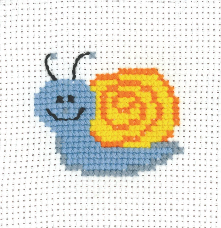 Broderikit MFK Snegl 8 x 8 cm