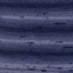 DROPS Fabel Long Print 917 Havdyb