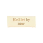 Hæklet by mor